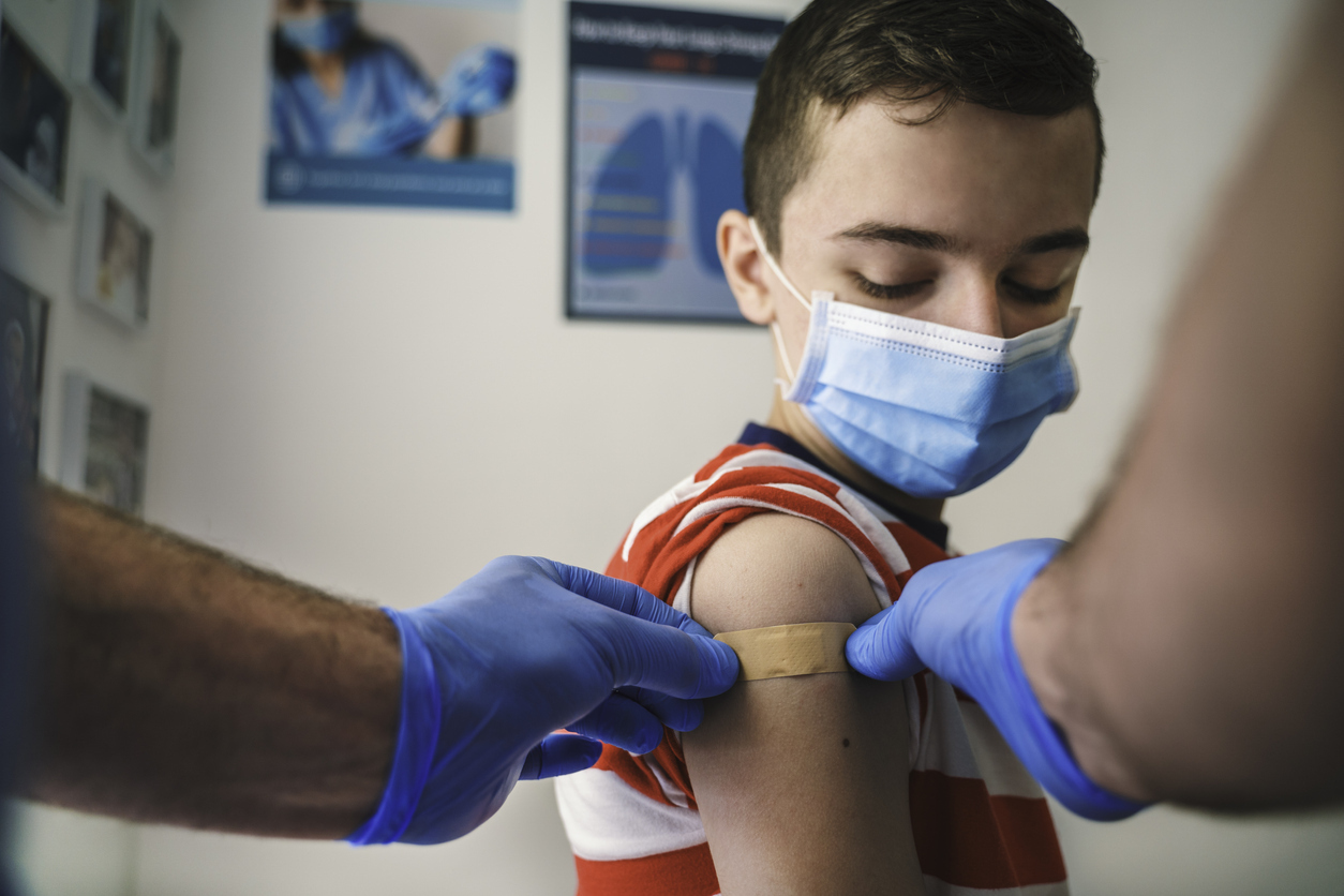 Factors associated with hospitalization in youths and young adults with type 2 diabetes and COVID-19 infection